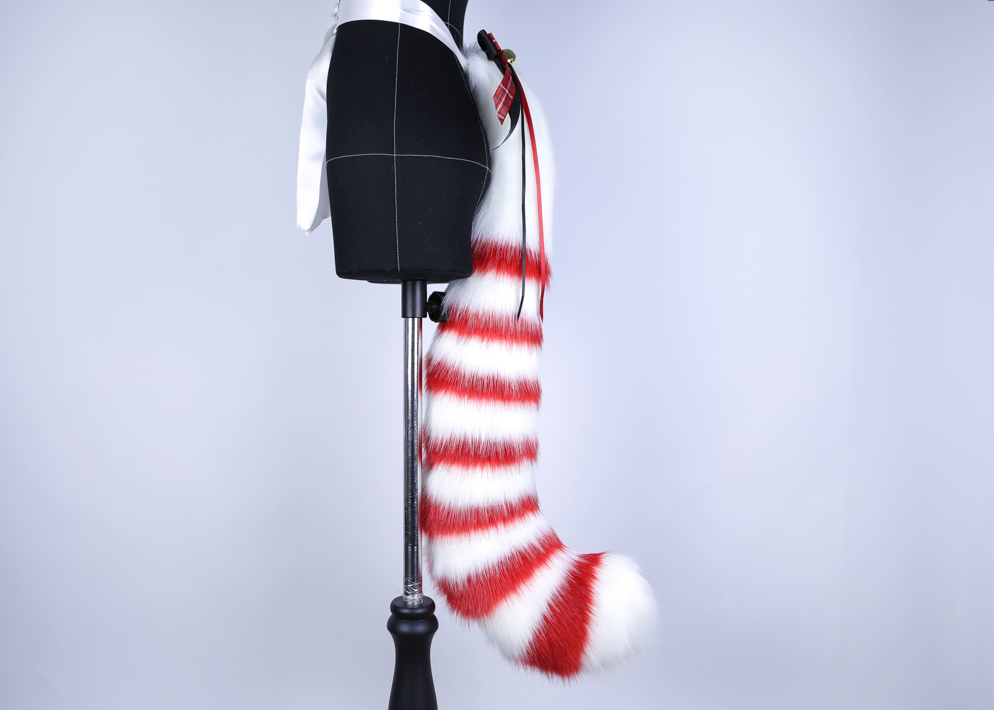 SANTA’s CAT tail